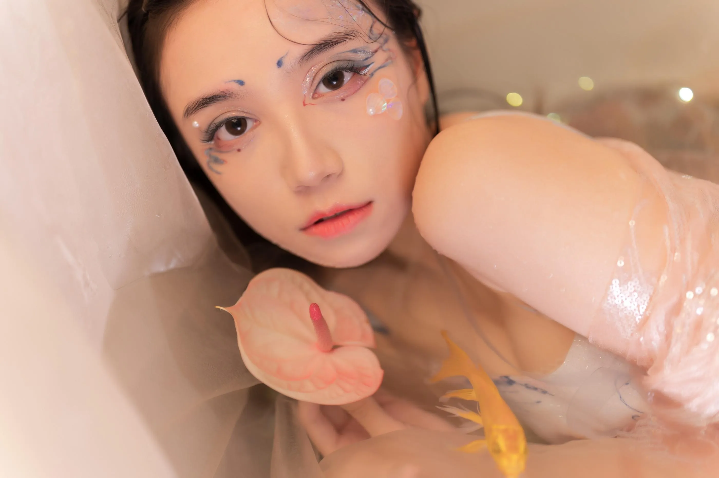 [艺图语] 2022.06.11 真金鱼姬 贰加六 [28P]插图7